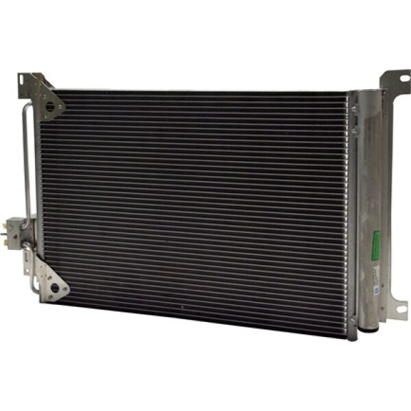 Airco condensor Iveco